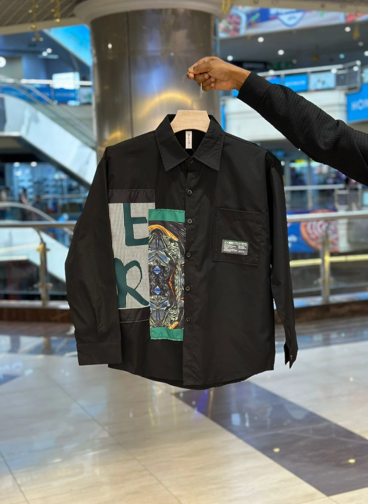 Shirt- Black Mid Print